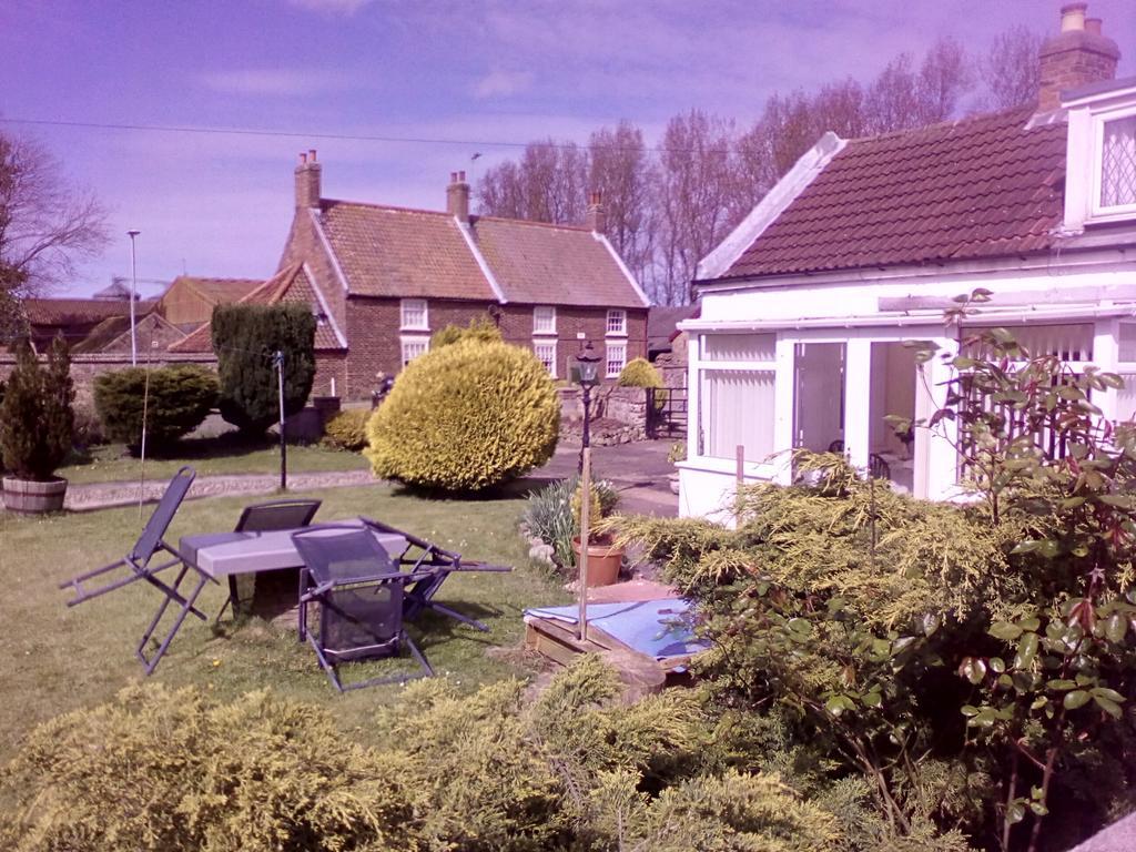 Fisherman'S Cottage Barmston Екстер'єр фото